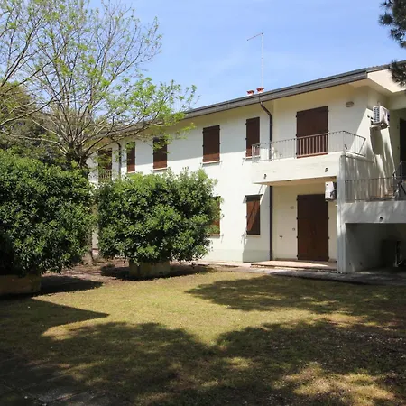Adriana-3 By Interhome Rosolina Mare